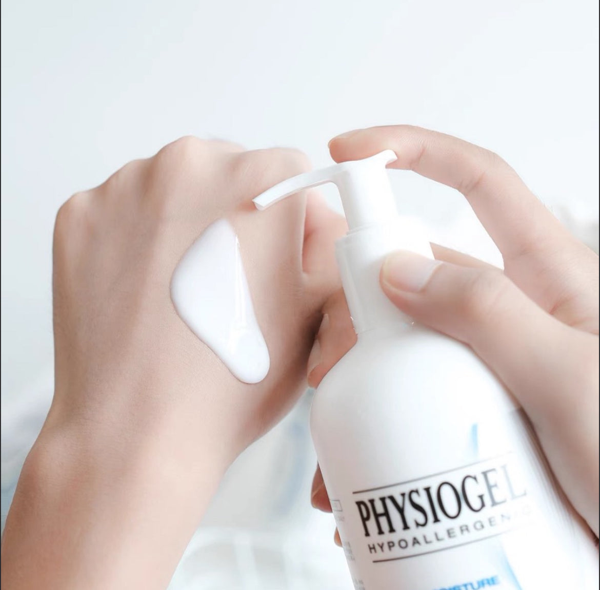 包順豐 Physiogel 霏絲佳 舒潤保濕身體乳400ml 神經酰胺滋潤 DAILY MOISTURE THERAPY BODY LOTION