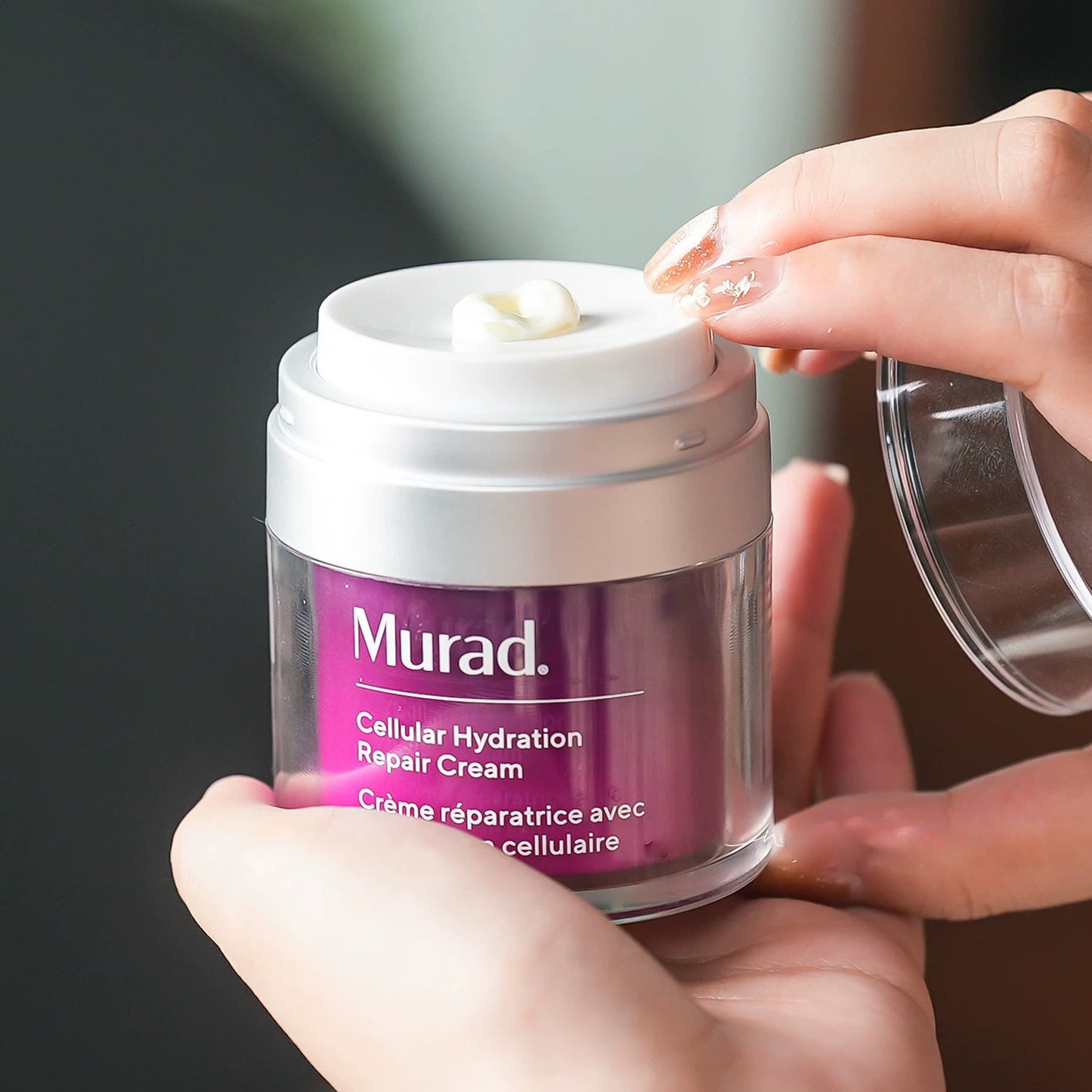 包順豐 美國 Murad 慕拉得 omega精華液30ml敏感肌舒緩退紅肌源修護抗初老 Murad Cellular Hydration
Repair Cream