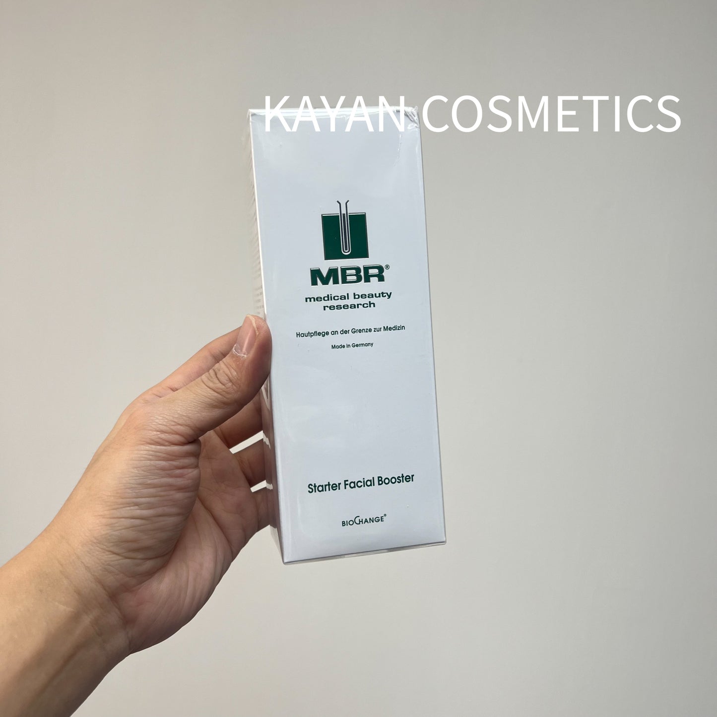 包順豐 德國 MBR Medical Beauty Research 滲透水舒緩煥顏爽膚水 Starter Facial Booster 200ml。