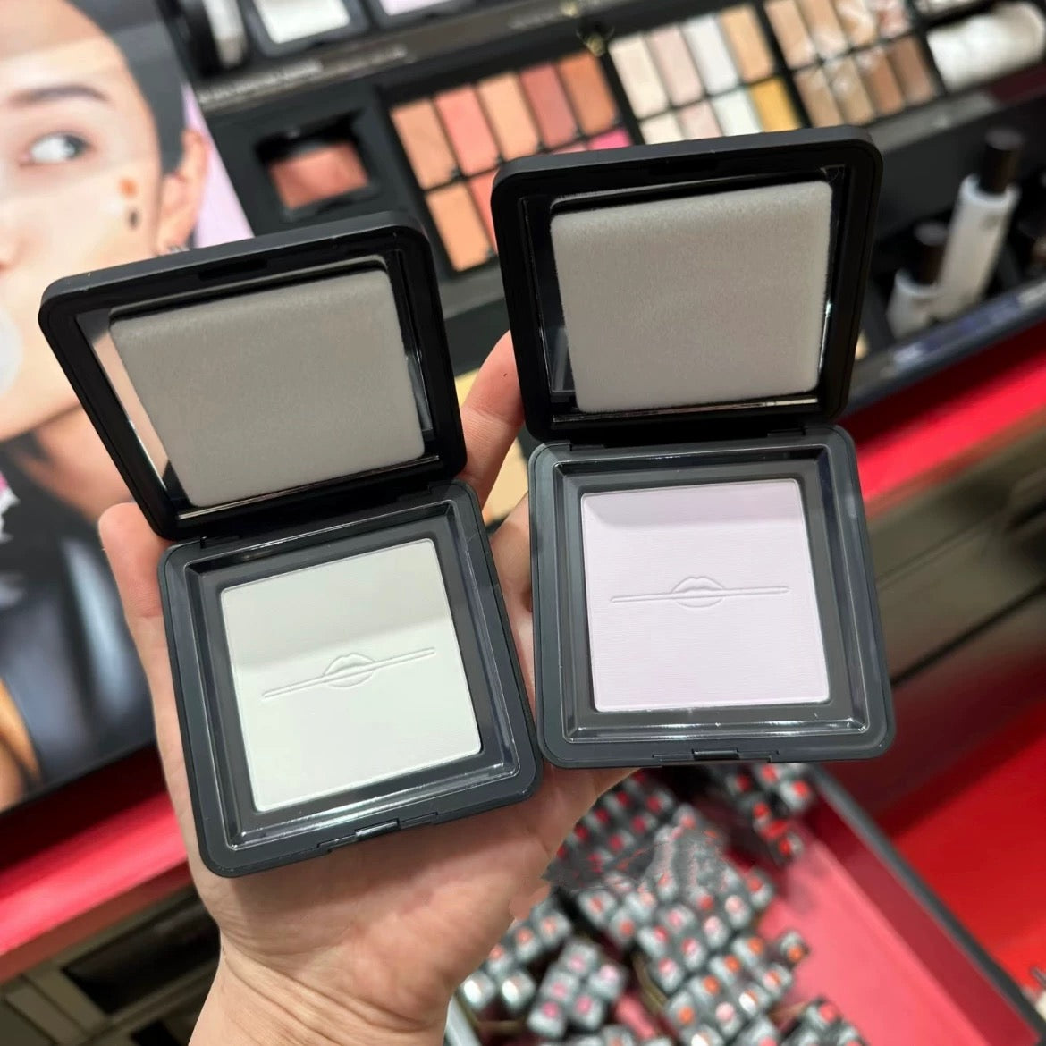 2025升級版 包順豐 make up for ever 玫珂菲 超微定妝蜜粉餅0.1輕輕白0.2輕輕紫25 10g EXISF 高清柔肌空氣蜜粉餅10g 輕輕白輕輕紫 超微粉MAKE UP FOR EVER Make up forever