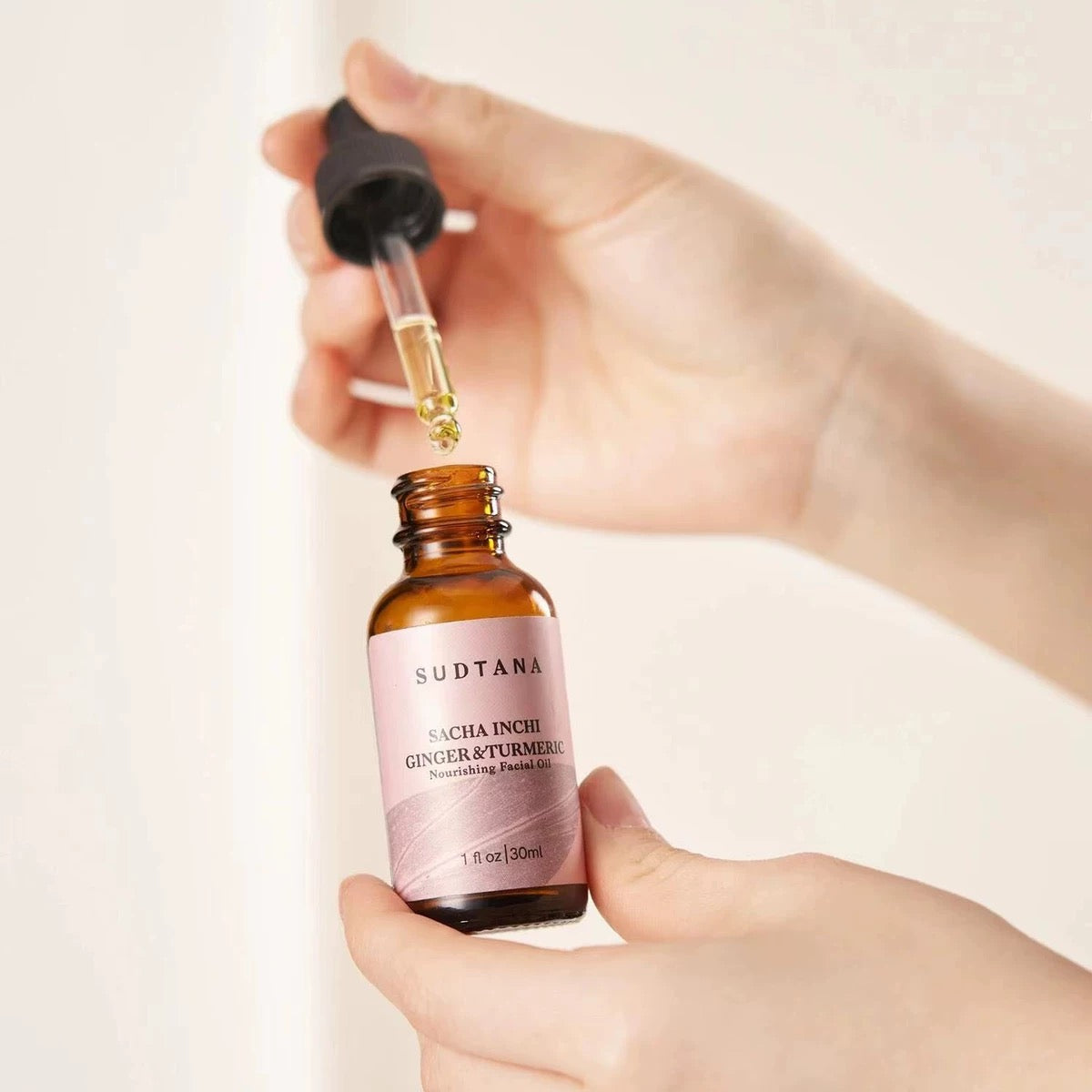 章小蕙推薦 包順豐 SUDTANA 姜黃修護舒緩面部精華油 SUDTANA SACHA INCHI GINGER & TURMERIC Nourishing Facial Oil 30ml