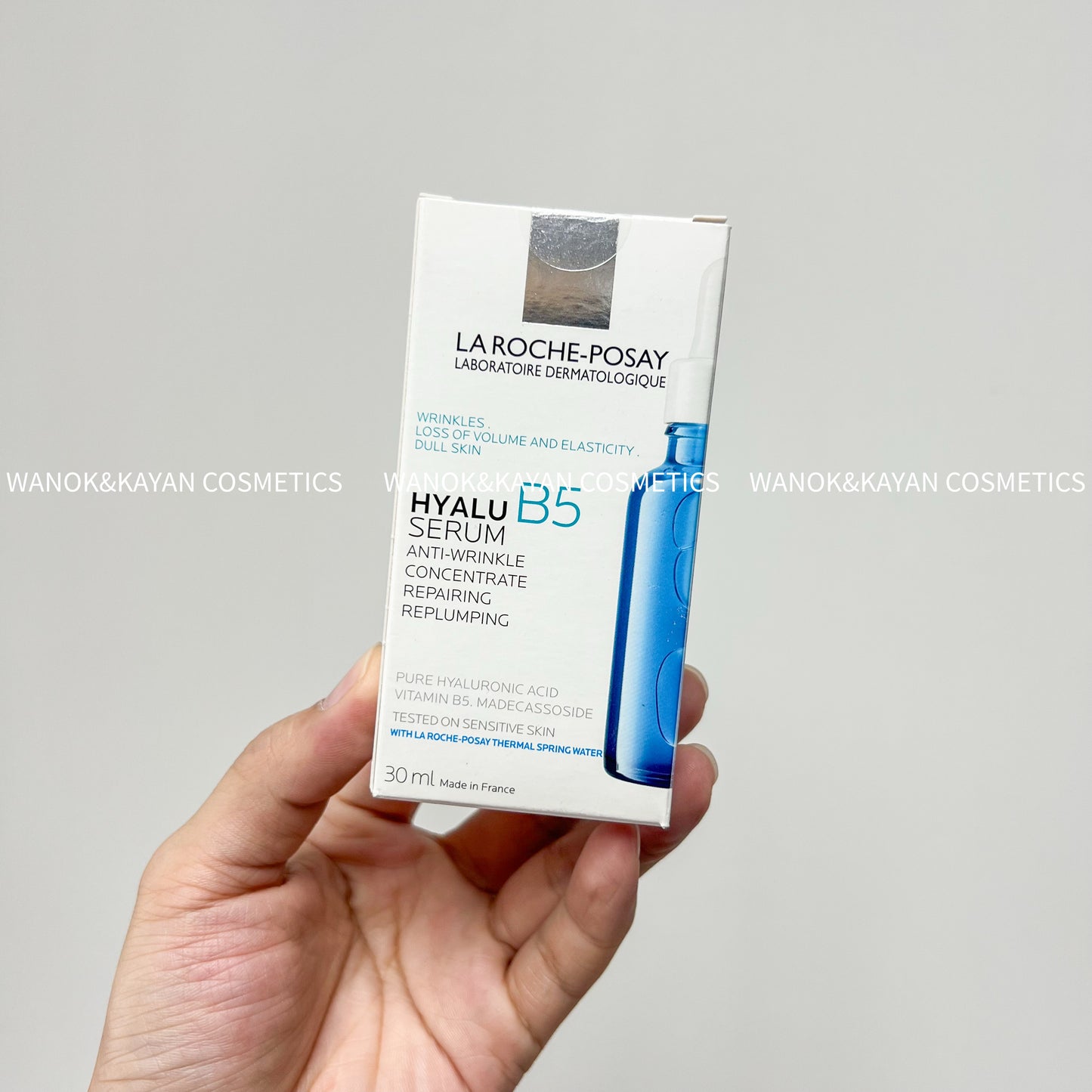 包順豐 La Roche-Posay 理膚泉 HYALU B5抗皺緊緻精華 30ml 玻尿酸B5精華液30ml 高保濕舒緩敏感肌玻修復小藍瓶。Laroche Posay La roche-Posay。Laroche-Posay。理膚泉。HYALU B5 SERUM