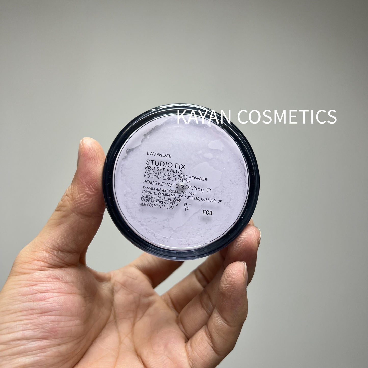 包順豐 Mac 魅可 專業無瑕輕透濾鏡蜜粉 6.5g 散粉絕絕紫/元氣粉磨皮控油持久提亮蜜粉 MAC STUDIO FIX PRO SET + BLUR
WEIGHTLESS LOOSE POWDER