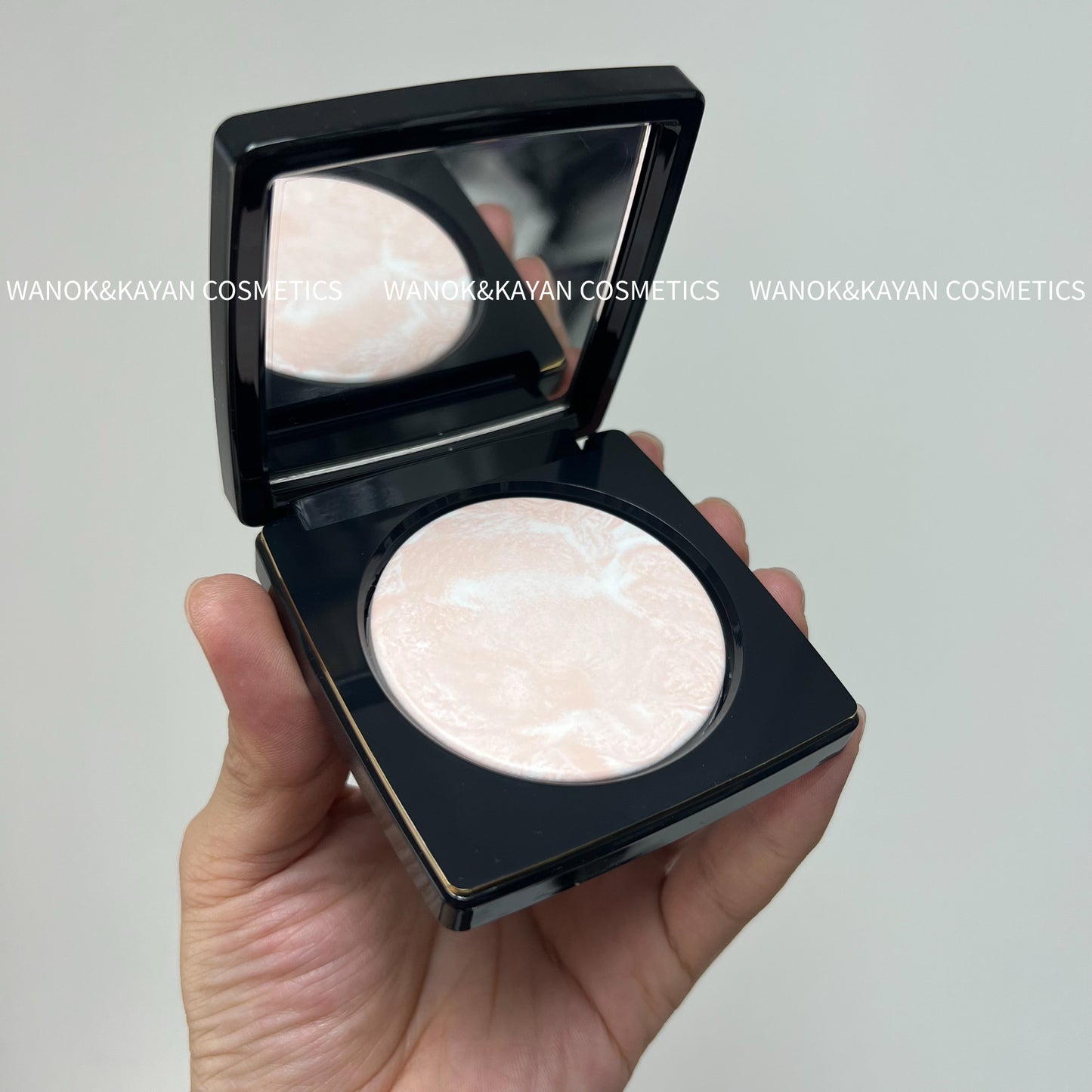 2025新品包順豐 Bobbi Brown 芭比波朗布朗 大理石粉嫩蜜粉餅 Sheer Finish Blurring Powder 大理石蜜粉餅定妝補妝控油勻膚 10g