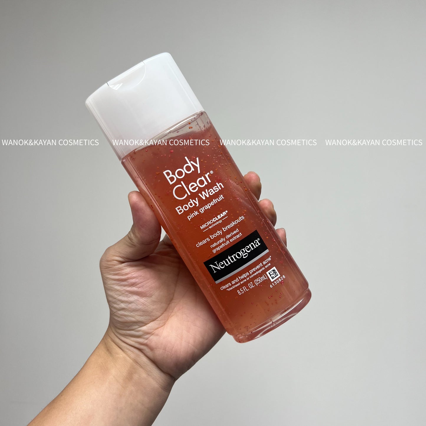 $228/2支 包順豐 Neutrogena 露得清水楊酸葡萄柚沐浴露持久留香去角質果酸祛暗瘡後背祛蟎沐浴乳。Body Clear Body Wash pink grapefruit 250ml x2