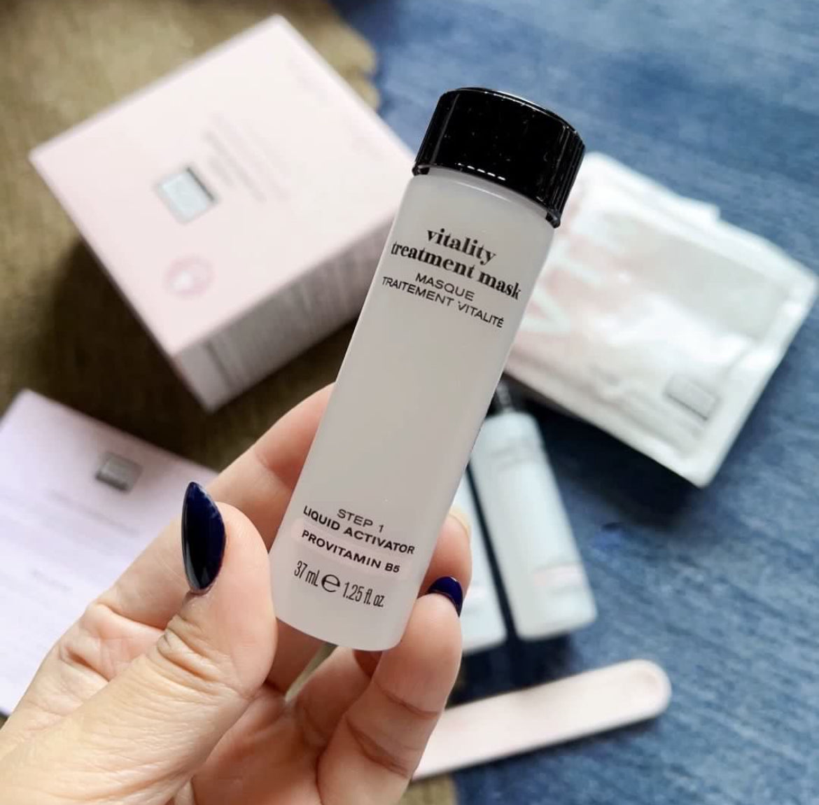 包順豐 Erno Laszlo 奧倫納素 水療再生冰白面膜 冰白面膜一盒4組 vitality treatment mask（STEP 1 ：4x37 ml + STEP 2 ：4×5.5g）