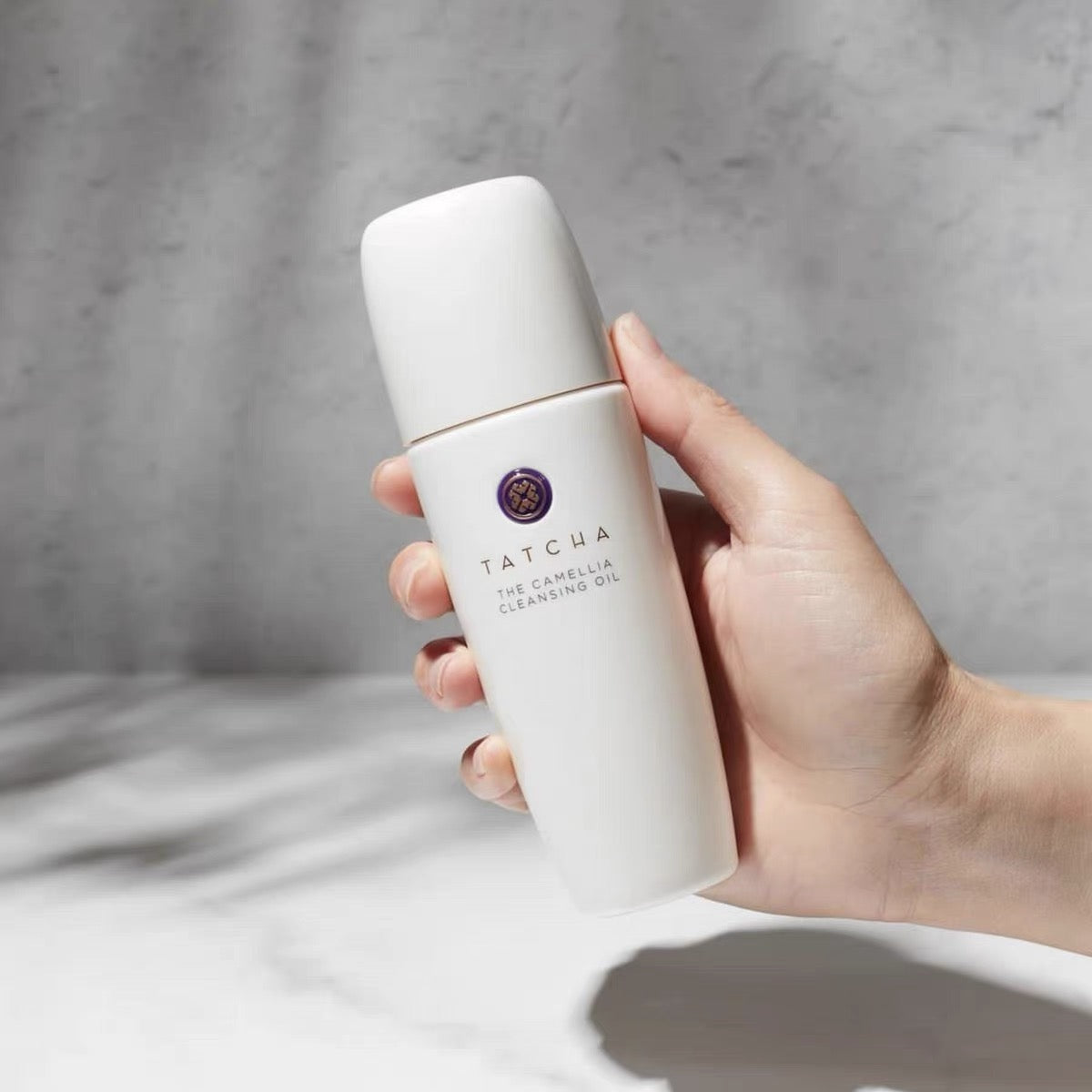包順豐 TATCHA 純淨山茶花卸妝油
二合一卸妝潔膚油150ml