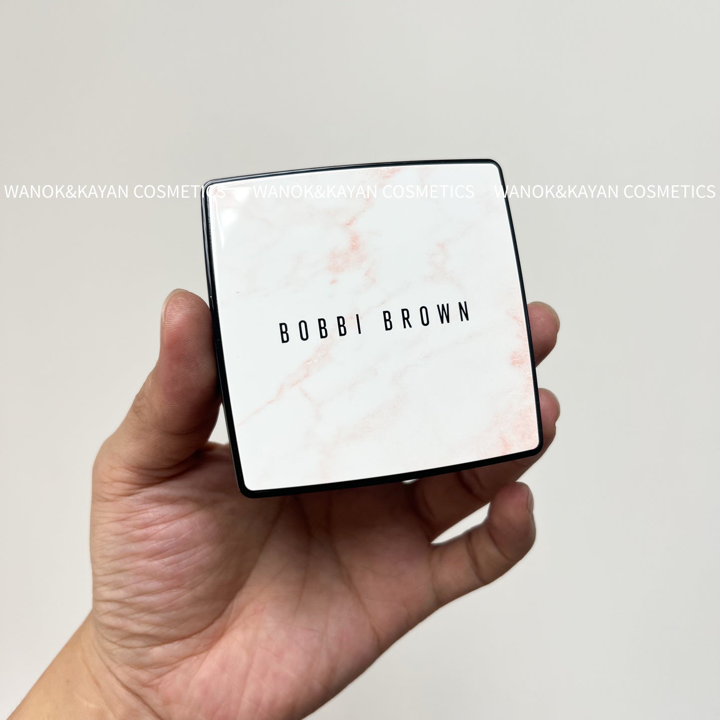 2025新品包順豐 Bobbi Brown 芭比波朗布朗 大理石粉嫩蜜粉餅 Sheer Finish Blurring Powder 大理石蜜粉餅定妝補妝控油勻膚 10g