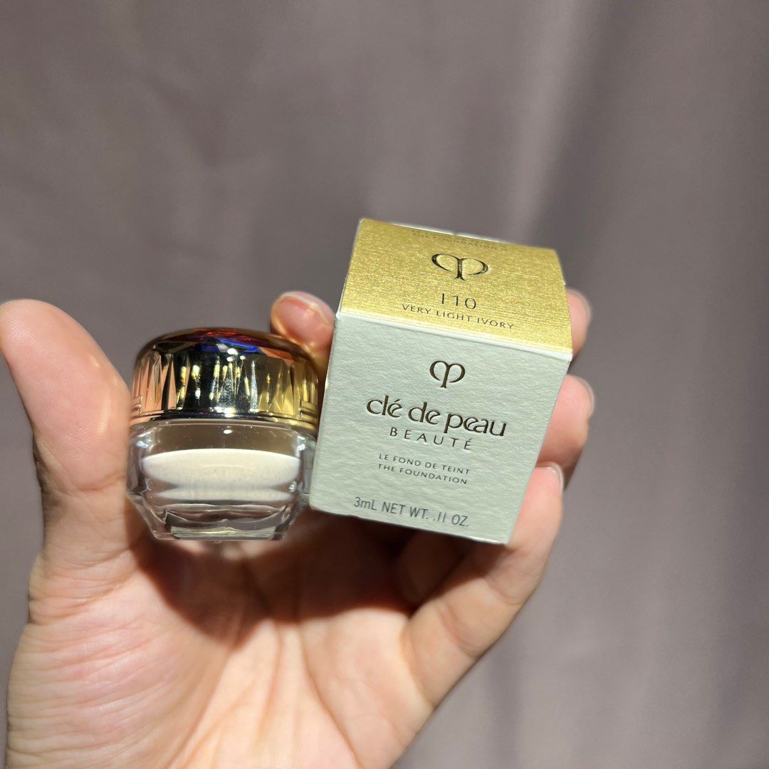 包順豐 日本 cle de peau Beaute CPB 肌膚之鑰 晶致潤耀粉霜粉底液晶鑽粉霜中樣3ml LE FOND DE TEINT THE FOUNDATION CPB / CBP  肌膚之鑰 cdp