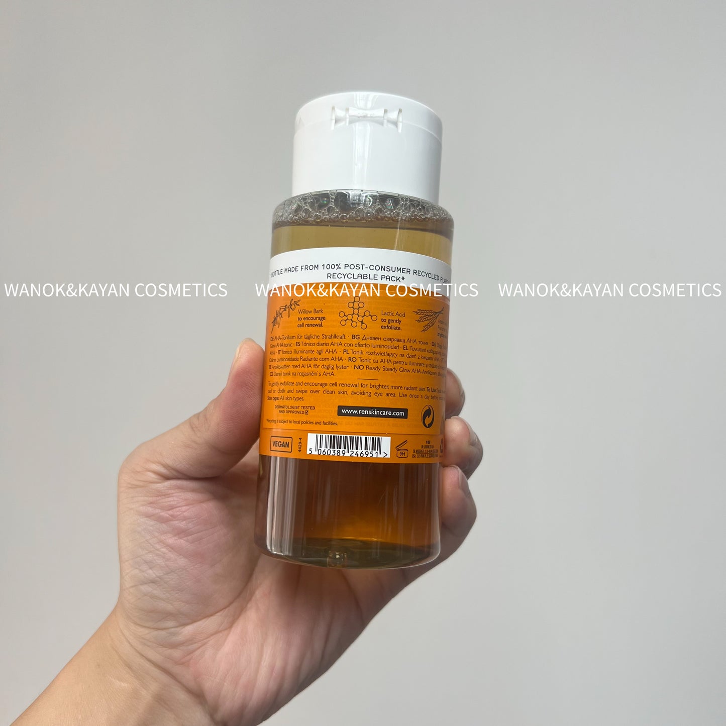 包順豐 英國 REN 黑頭閉口收割機！REN 果酸水爽膚水收斂毛孔去閉口黑頭痘痘 250ml。REN CLEAN SKINCARE RADIANCE DAILY AHA TONIC