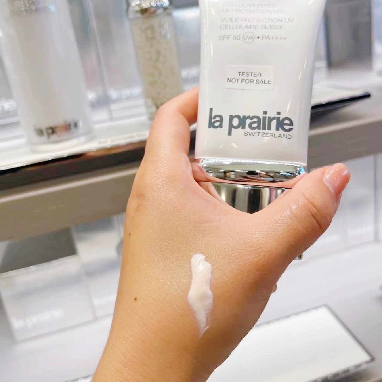 包順豐 24年產新版 La Prairie 萊珀妮 活細胞輕盈養膚防曬乳霜SPF50 PA++++ CELLULAR SWISS UV PROTECTION VEIL