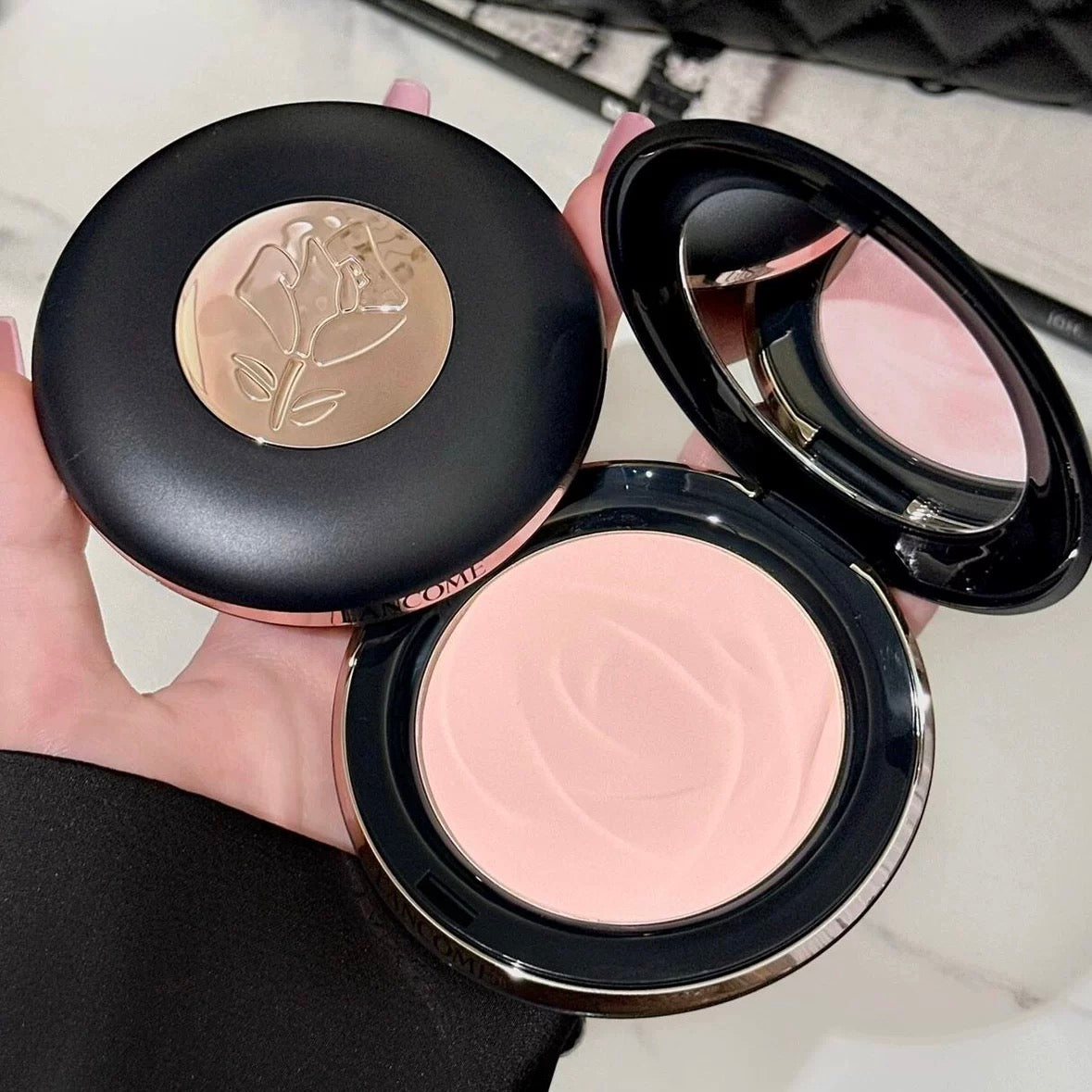 蘭蔻 Lancome 持妝柔焦定妝粉餅 10g Teint Idole Ultra Wear Skin Refining Setting Powder (#01 OHLALA粉色)
